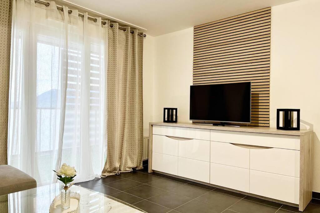 Appartement T2 Vue Panoramique Sur Annecy Seynod Luaran gambar